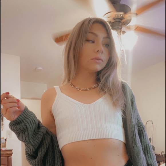 Meet your Posher, Amy - Picture 3 of 10